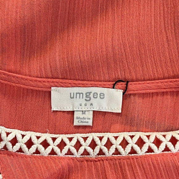 🧡 EUC++ UMGEE Orange Cold Shoulder Crochet Detail Blouse | Sz M - Picture 6 of 7